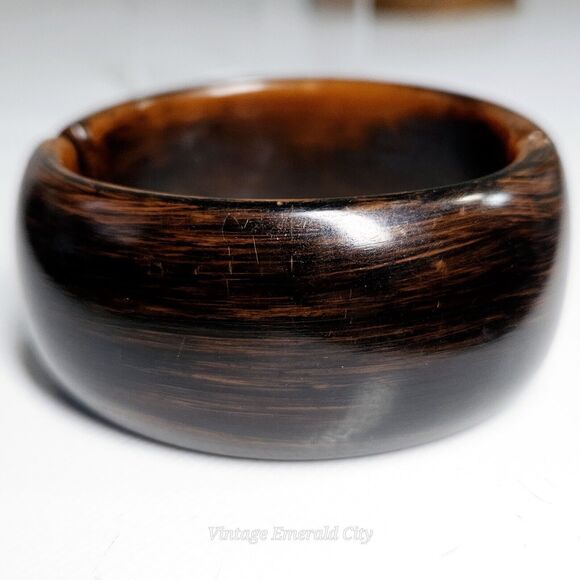 Rustic Radiance Hinged Cuff Bracelet Plastic Brown & Amber Magnetic Clasp Bangle - Picture 12 of 14